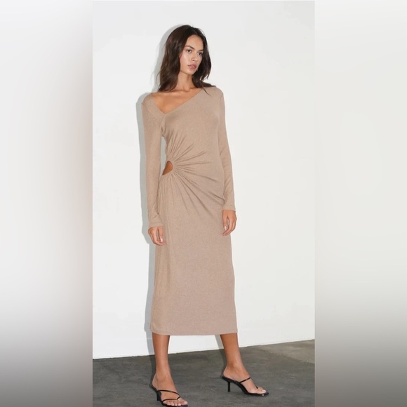 NWOT! Revolve LNA Ami Rib cut out Dress in Mushroom size S - Picture 1 of 12